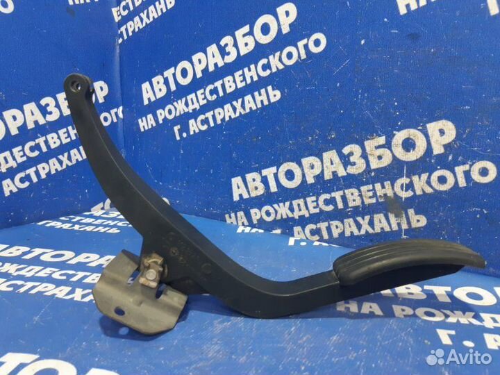 Педаль газа Renault Logan 1 седан 2007