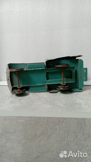 Машинка СССР зис-150 хлеб. большая редкость