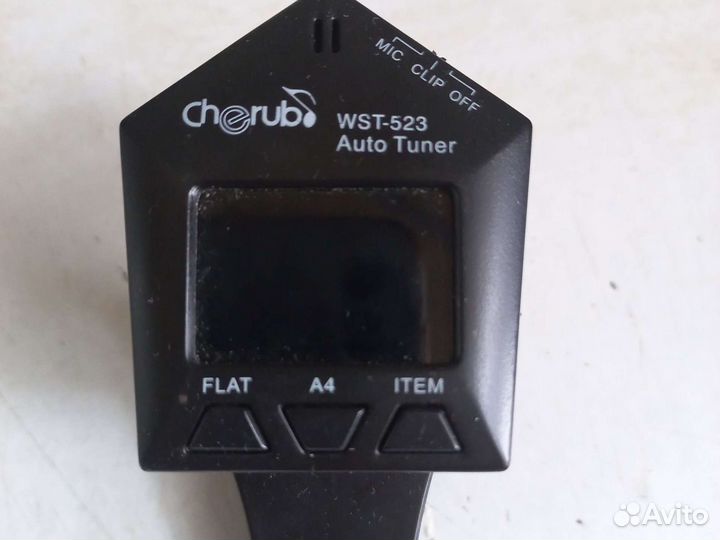 Тюнер для настройки гитары