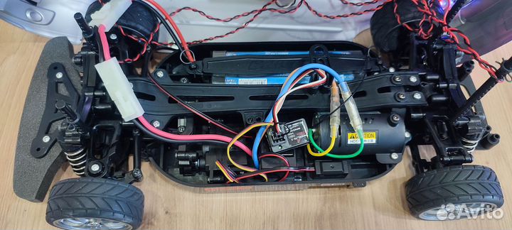 Радиоуправляемые модели Tamiya и корпуса 1/10