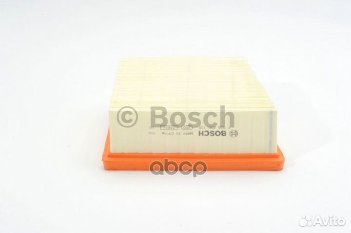 Воздушный фильтр F026400135 Bosch