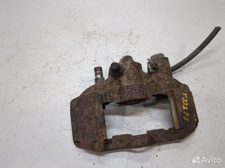 Суппорт Mercedes Vito W638, 2002