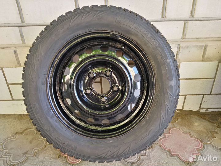 Продаю резину с дисками