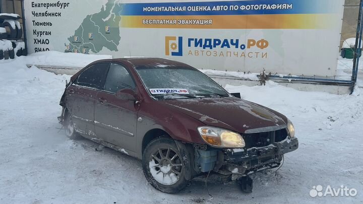 Горловина топливного бака Kia Cerato (LD) 31030-2F700