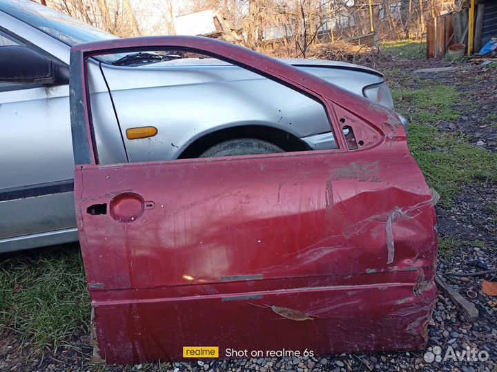 Дверь передняя правая калина