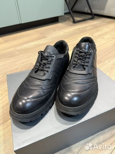 Полуботинки