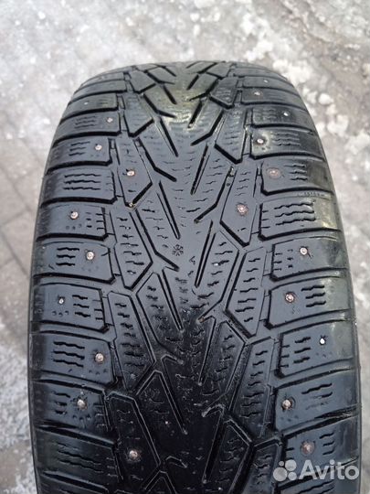 Nokian Tyres Hakkapeliitta 7 215/60 R16 99T