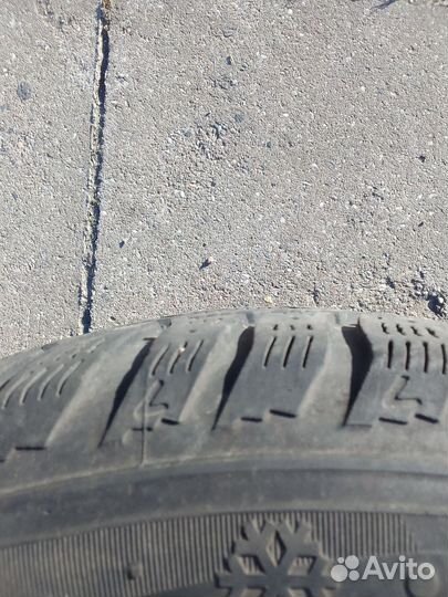 Kumho I'Zen KW22 195/65 R15