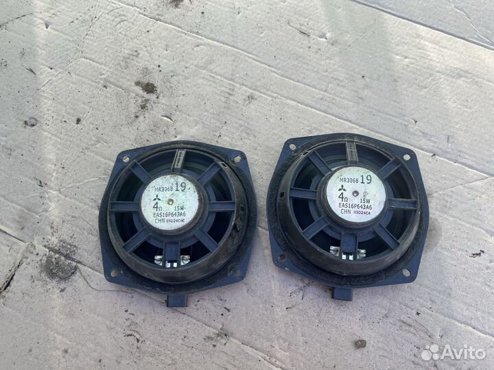 Динамики передние Мицубиси Лансер 9