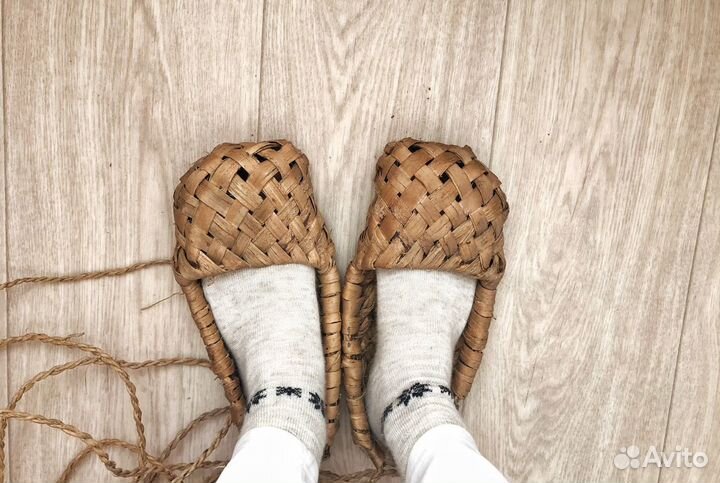 Лапти старинные в хорошем состоянии
