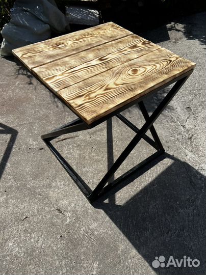 Табуретка в стиле лофт