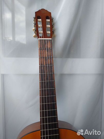 Классическая гитара Yamaha c40