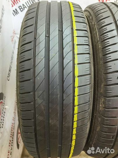 Kleber Dynaxer DR 215/60 R17 96V