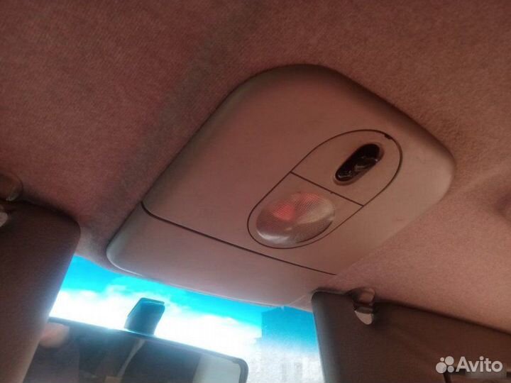 Плафон салона Renault Laguna 1995