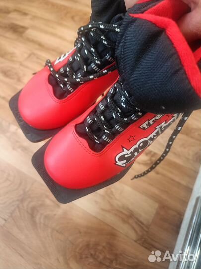 Лыжные ботинки salomon классические