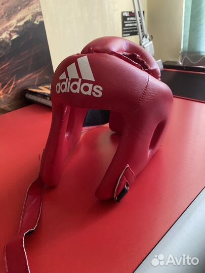 Боксерский шлем adidas