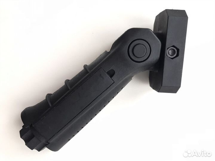 Рукоятка на пикатини