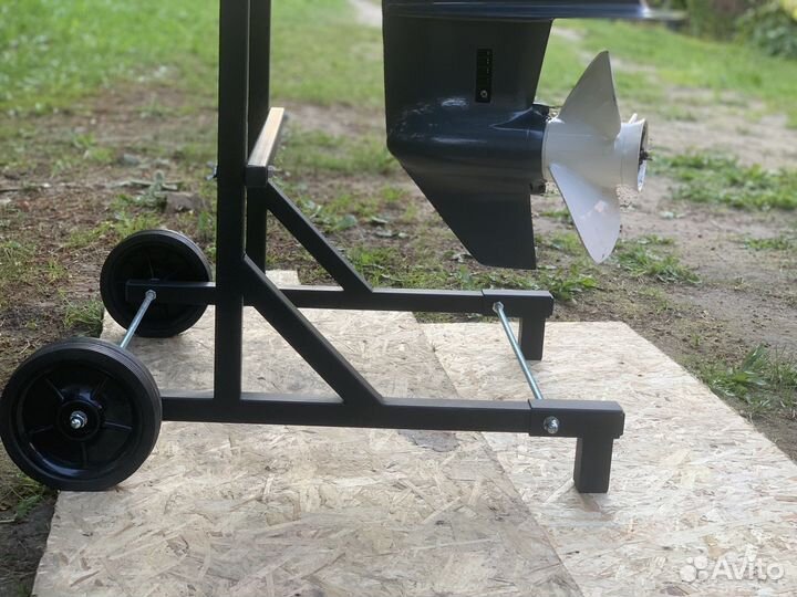 Стойка/тележка для сервисного обслуживания плм