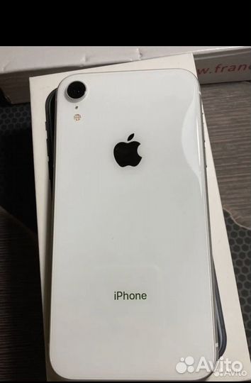 iPhone Xr, 64 ГБ