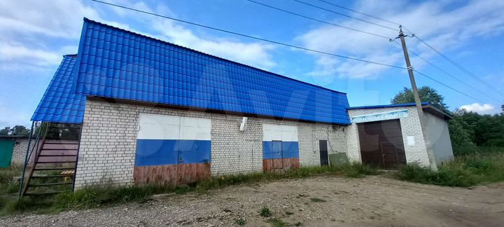 Здание, 350 м²