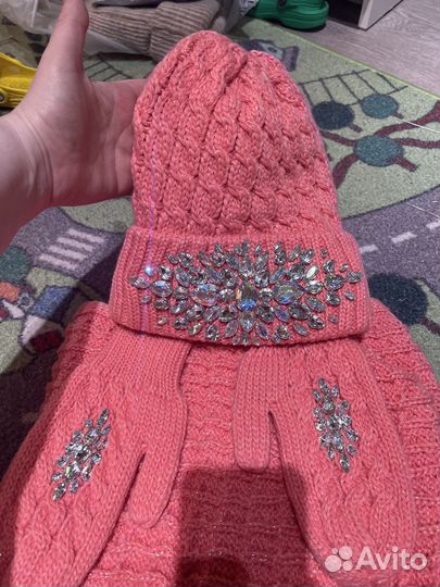 Комплект шапка и снуд варежки