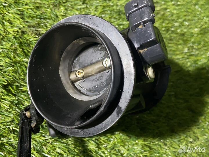 Дроссельная заслонка Renault logan 1 1.6