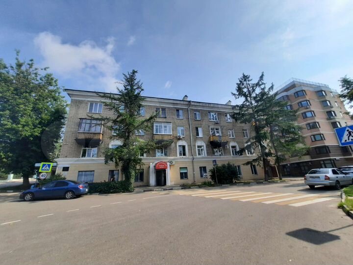 3-к. квартира, 67 м², 3/3 эт.