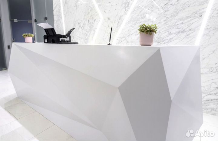 Барная стойка для бара кварцевого агломерата