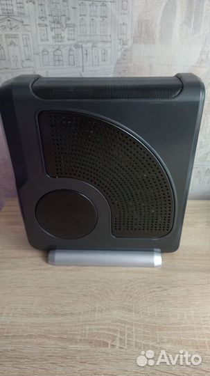 Компактный компьютер Atom D2700