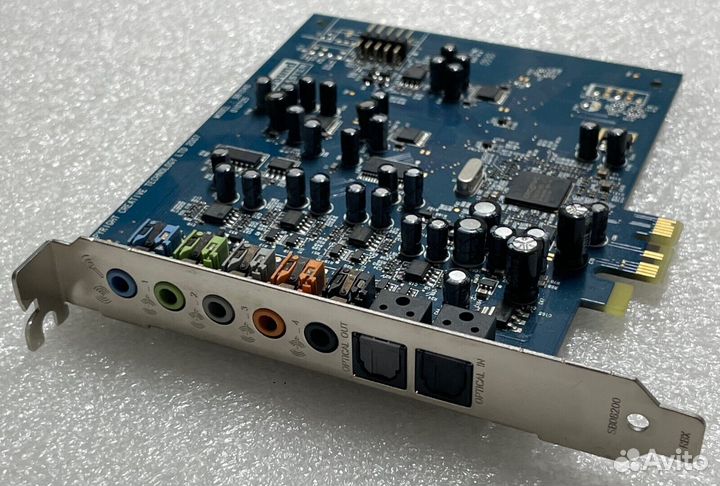 Звуковая карта Creative SB1040 Sound Blaster X-Fi