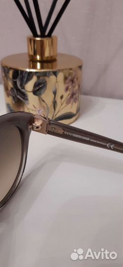 Солнечные очки женские Roberto Cavalli