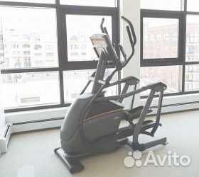 Эллиптический тренажер matrix E50XER 2021