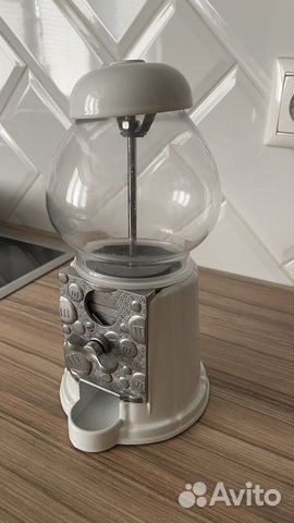 Оригинальный диспенсер для конфет M&M’s