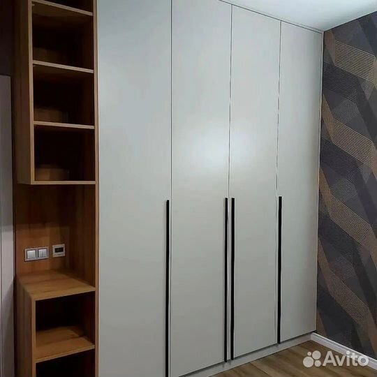 Шкаф 
