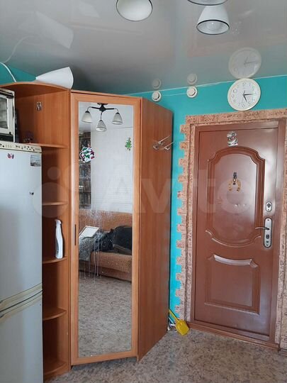 Комната 15 м² в 8-к., 3/9 эт.