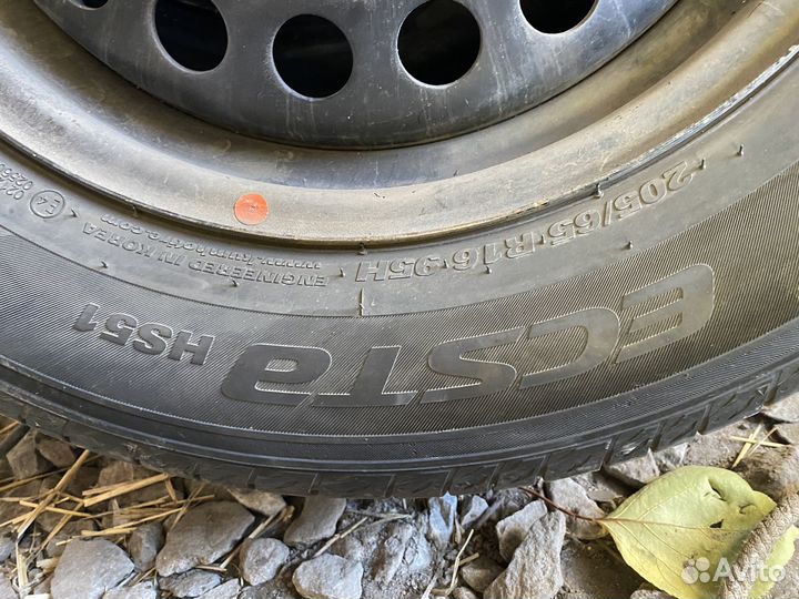 Колеса, шины Kumho ecsta hs51 16R, штампы