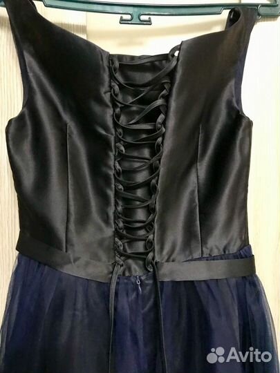 Продаётся платье вечернее