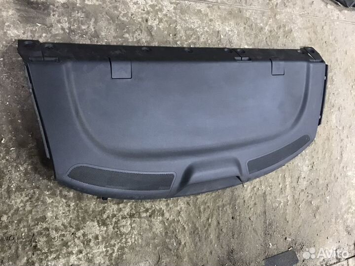 Задняя полка на volkswagen polo