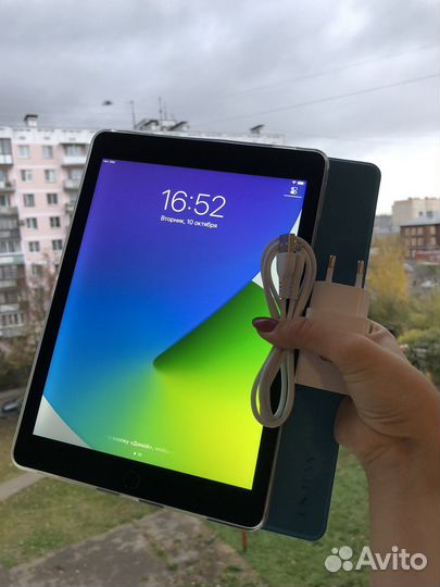 iPad Air 2 симкарата Ростест