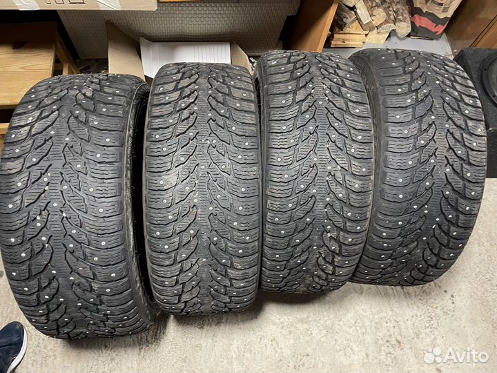 Nokian Tyres Hakkapeliitta 9 SUV 265/40 R21