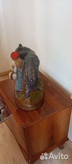 Гипс. Красная шапочка и серый волк. Кунгур