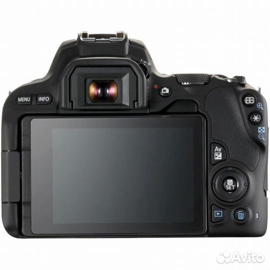 Canon EOS 200D Kit 18-55 is STM black новый