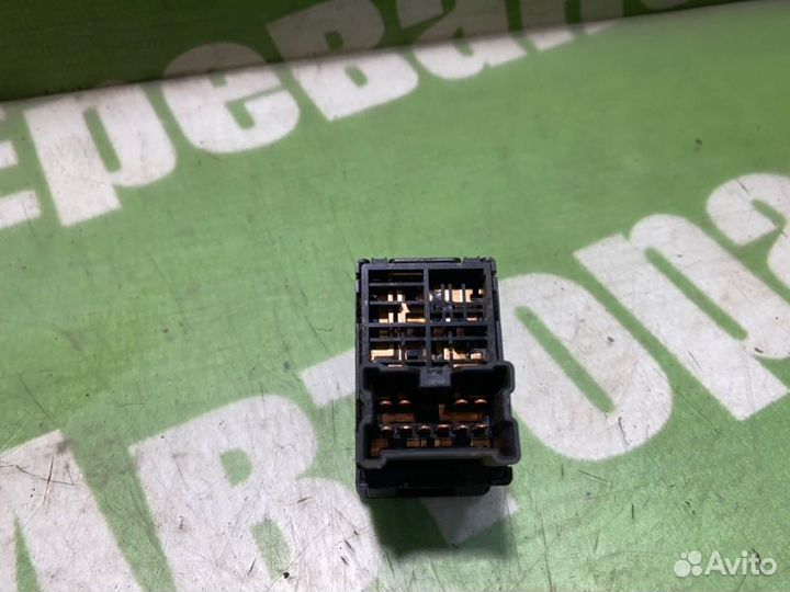 Блок управления зеркалами Nissan March K11 CGA3DE