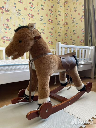 Качалка лошадь