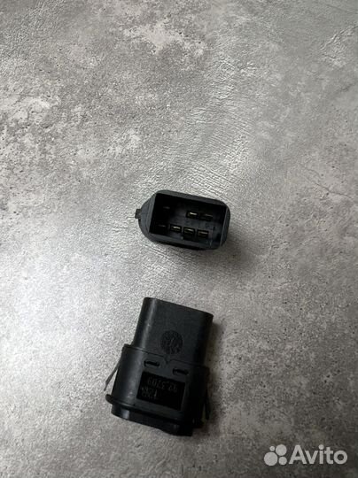 Кнопка стеклоподъемника LADA ваз