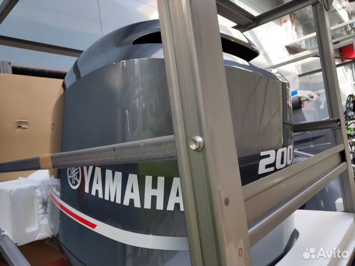 Лодочный мотор Yamaha F200 BetX, ввезен официально