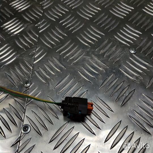 Разъем датчика заднего хода Renault Sandero 2