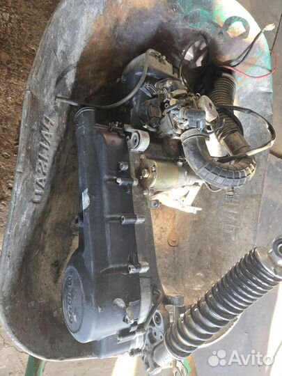 Двигатель для мопеда или снегохода