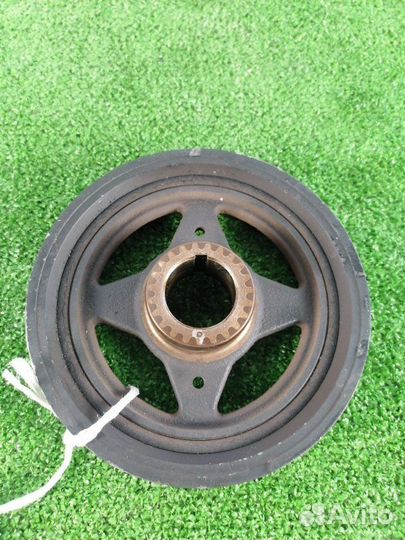 Шкив коленвала Nissan Lafesta NB30 MR20DE 2005