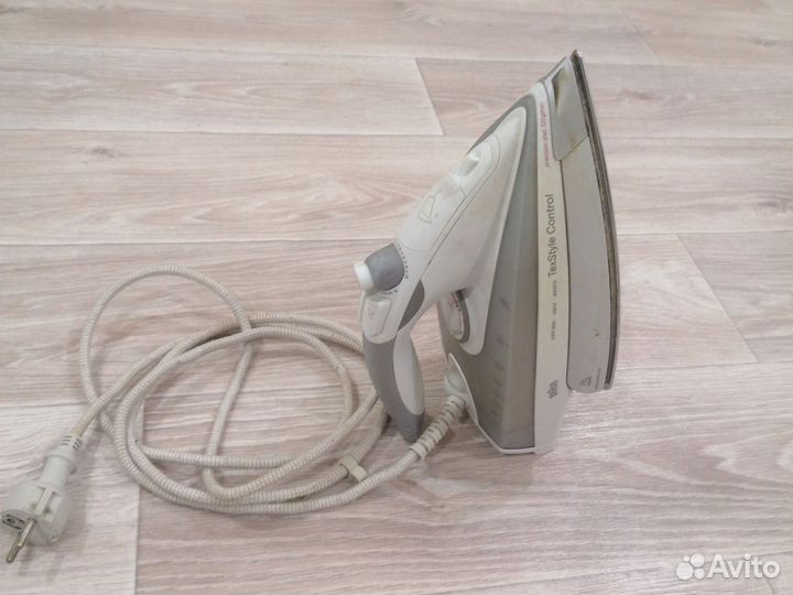 Утюг Braun на запчасти